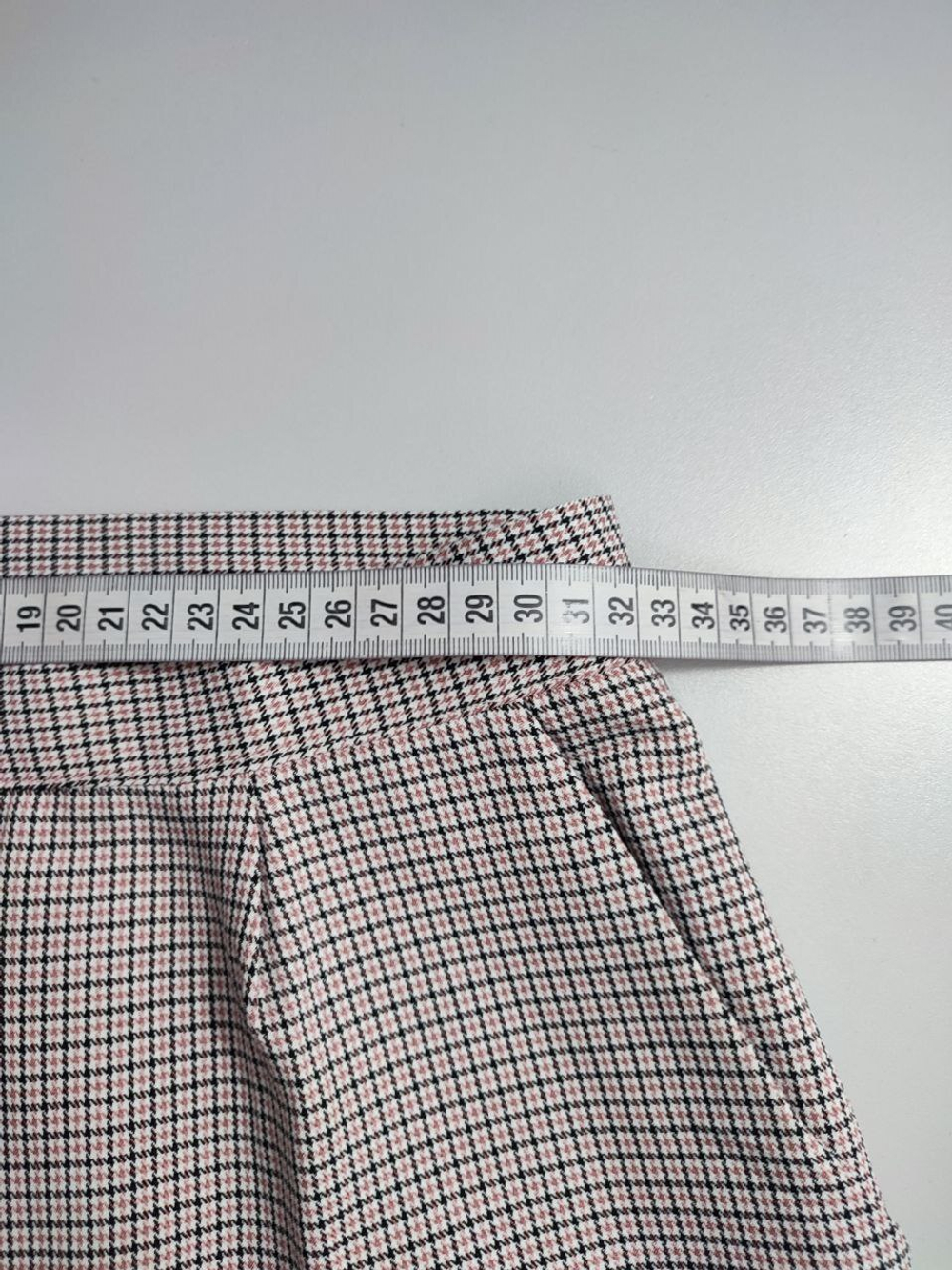 Брюки стильные 42 размер