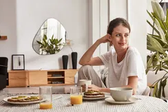 Abilen Тумба под TV с одной дверцей из шпона дуба с 2 ящиками 150 x 43,6 см