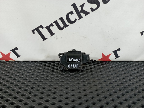 Моторчик заслонки отопителя 2023г