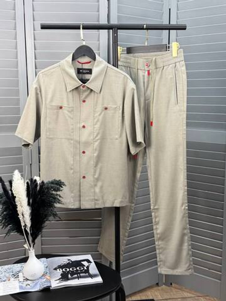 Прогулочный костюм Kiton