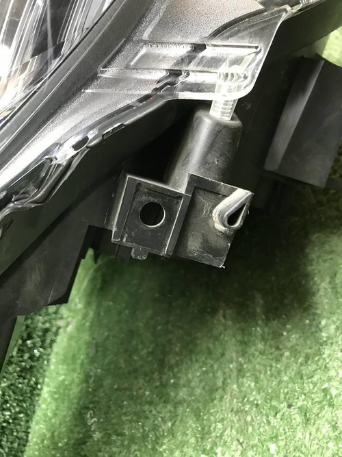 Битая Фара правая Mazda CX-5 2 (17-21) Full LED