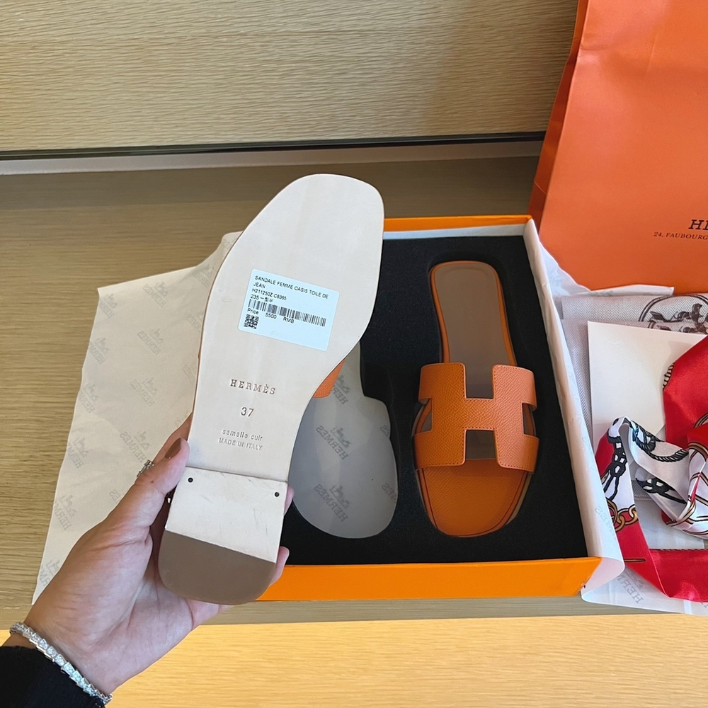 Hermes Oran Sandal