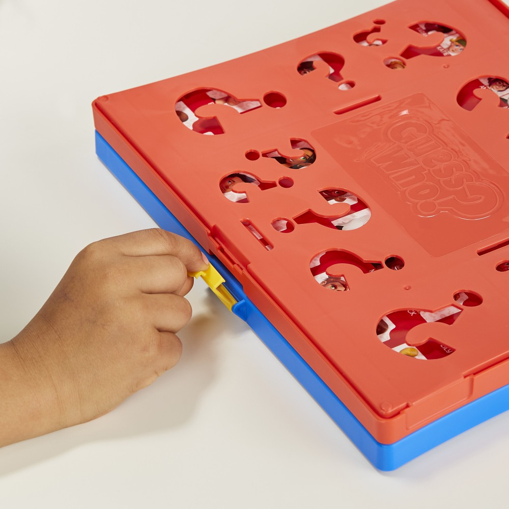 Настольная игра Hasbro F6105 Угадай кто новая версия F6105 — фото 14