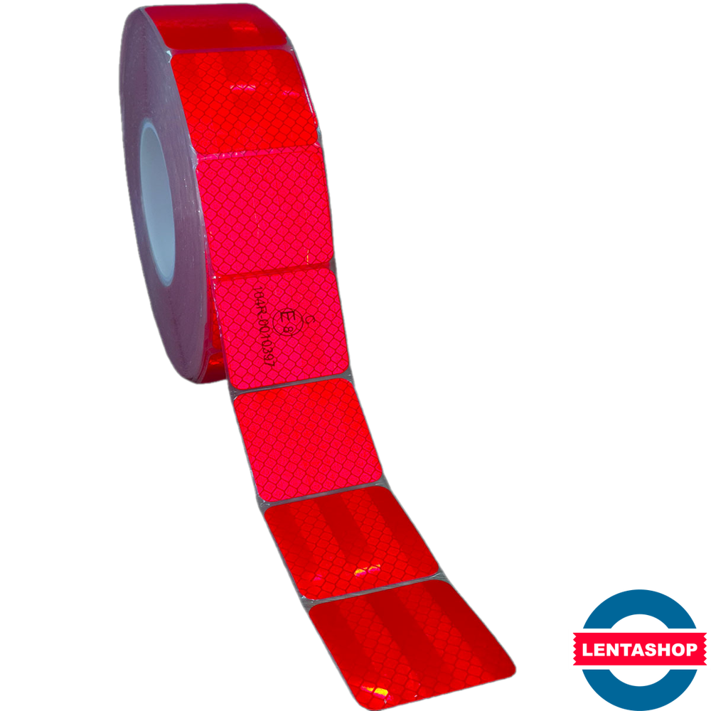Красная сегментированная светоотражающая лента 104R для контурной маркировки 50 мм х 10 м
