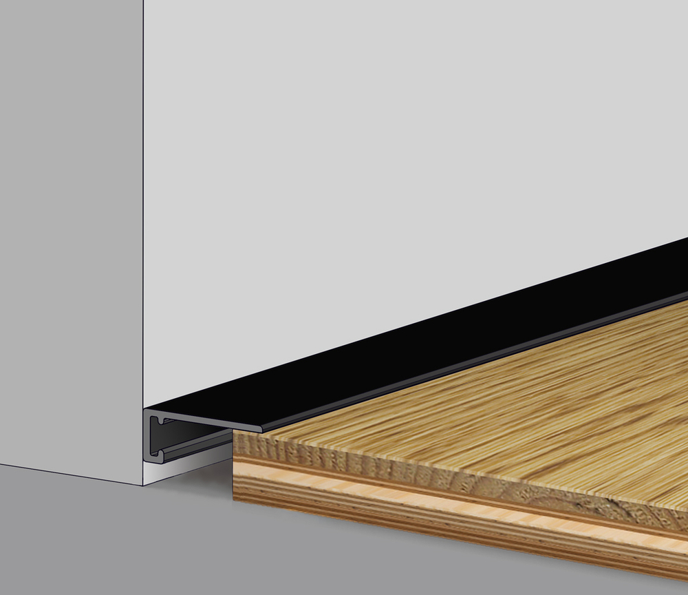 Микроплинтус для пола черный матовый, алюминиевый, C-05.25.3 Ликорн 6×16×2500 мм