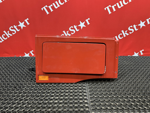 Ящик инструментальный правый в сборе