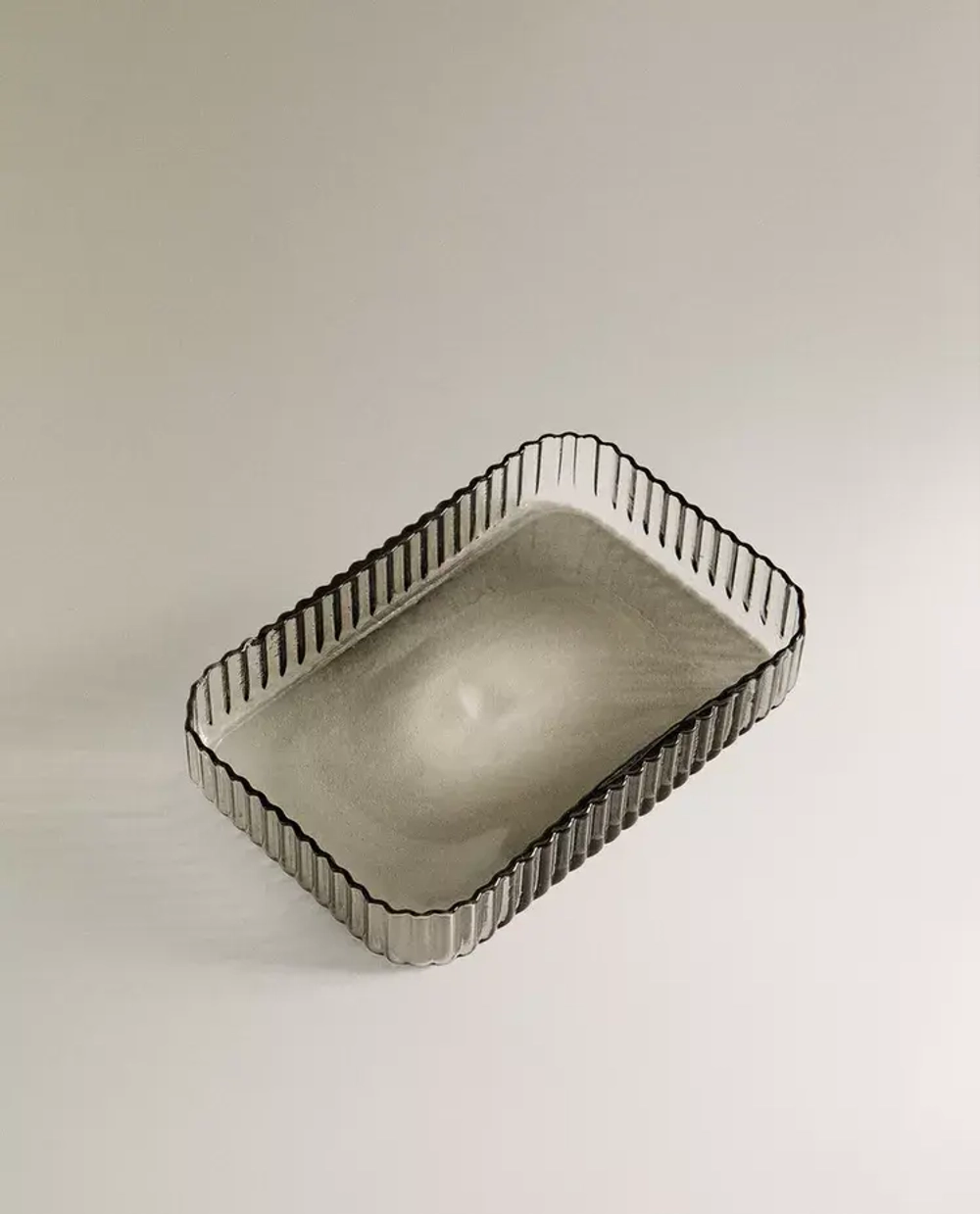 ZARA HOME МЫЛЬНИЦА ИЗ ТЕРМОСТОЙКОГО СТЕКЛА ДЛЯ ВАННОЙ, СЕРЫЙ