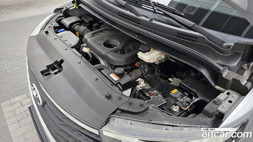 Hyundai The New Grand Starex Van 3-х местный (06.2020)