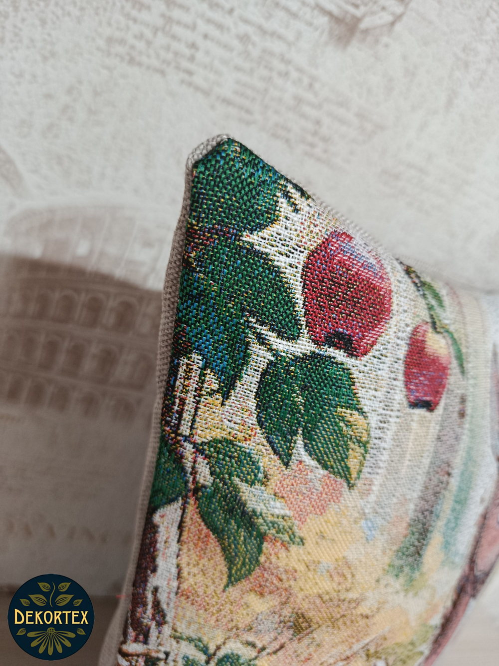 Декоративный гобеленовый чехол для интерьерной подушки Коняшка 38*38