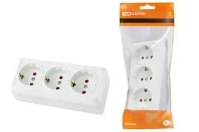 Розетка 3-х местная горизонталь. 2П открытой установки IP20 10A белая (6шт) "Ладога" TDM SQ1801-0124