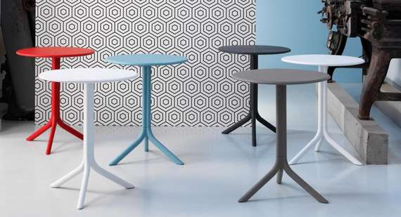 Регулируемый пластиковый стол Spritz Ø60 см, тортора