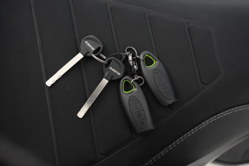 Скутер Gladiator AGV