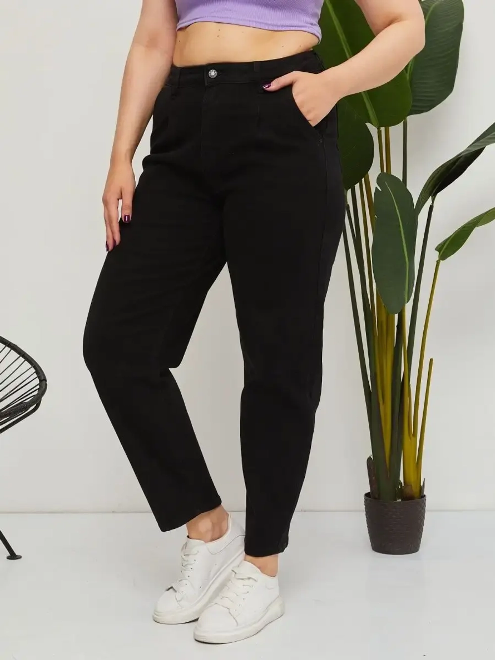 Джинсы с высокой посадкой мом фит бананы