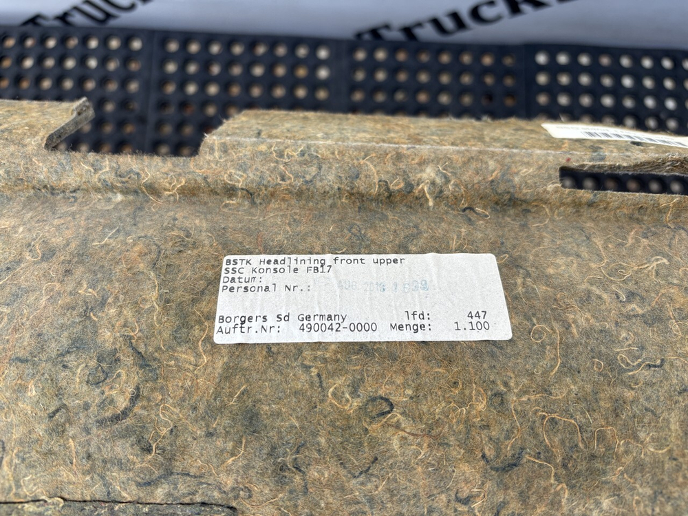 Консоль салона кабины верхняя 2018г