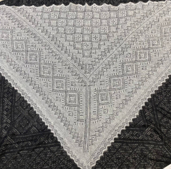 Оренбургский пуховый платок-косынка П3-130184-33