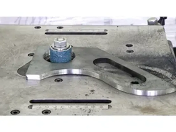 Электромеханическая гильотина Rollbend RGS 1050x3