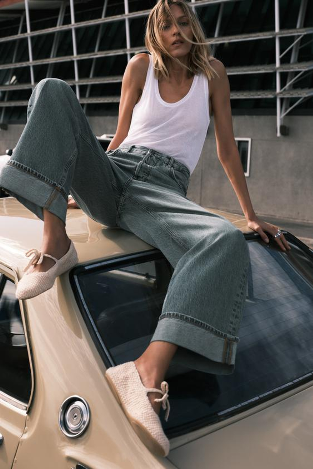 ZARA ДЖИНСЫ BAGGY СО СРЕДНЕЙ ПОСАДКОЙ — ZW COLLECTION, СЕРО-СИНИЙ