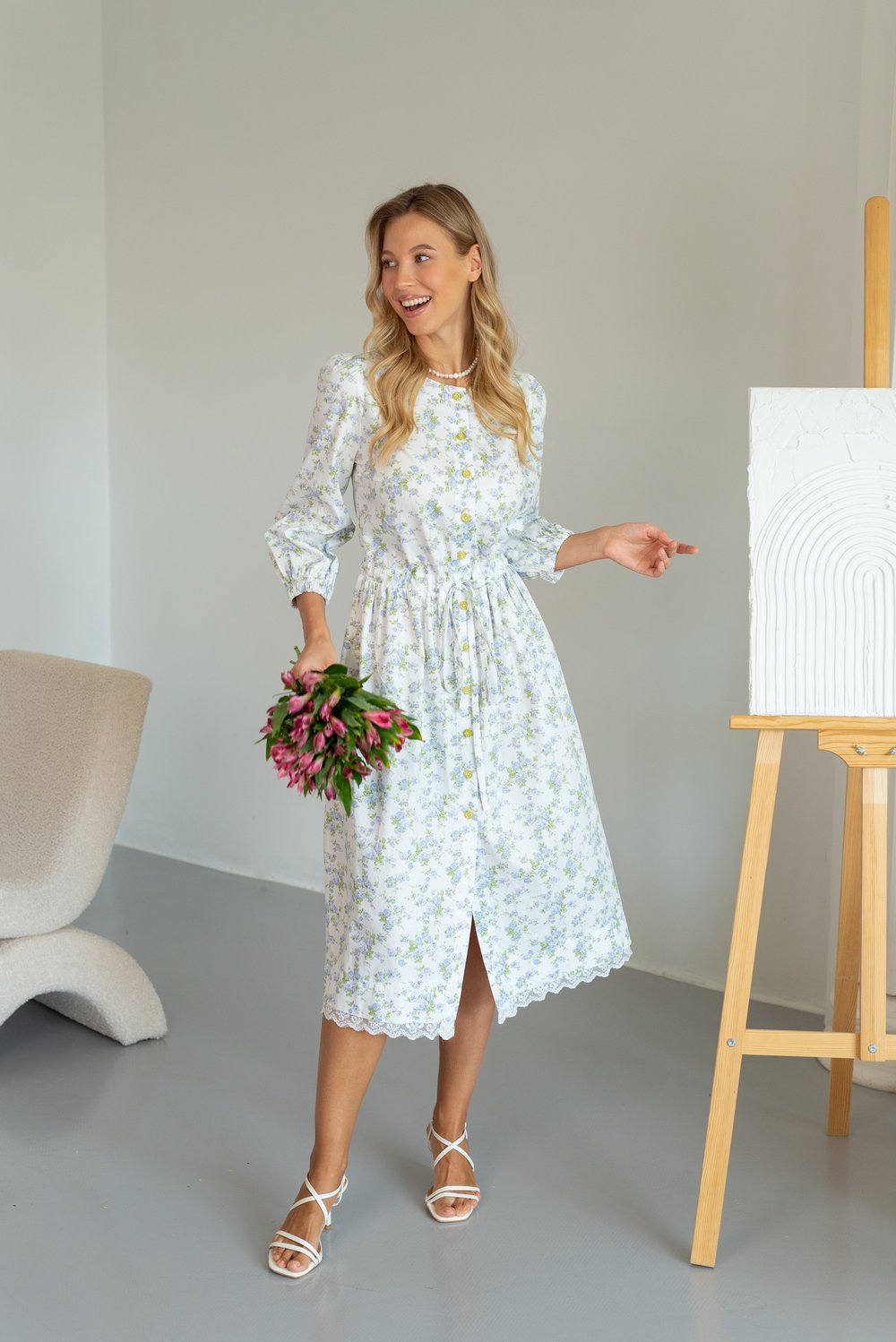 Платье из хлопка с голубыми цветами