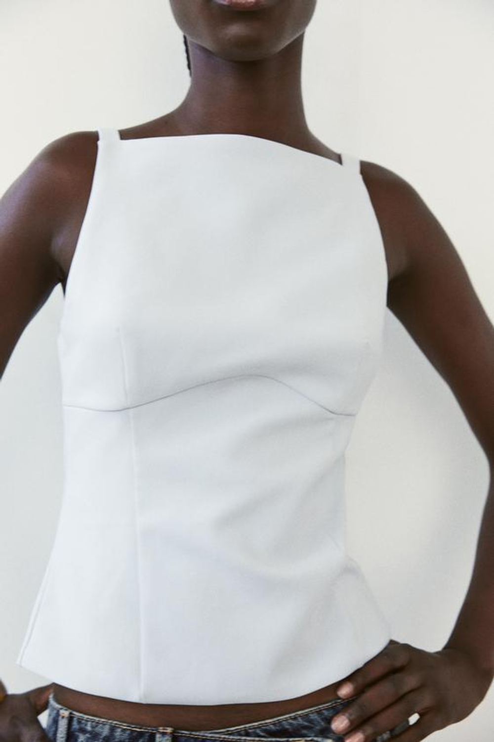 ZARA ЭЛАСТИЧНЫЙ ТОП С БАНТАМИ СЗАДИ, СВЕТЛО-СЕРЫЙ