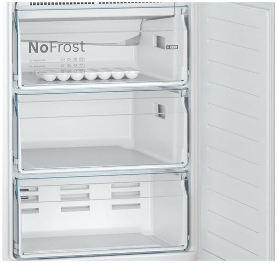 Холодильник Bosch KGN 39UW22R