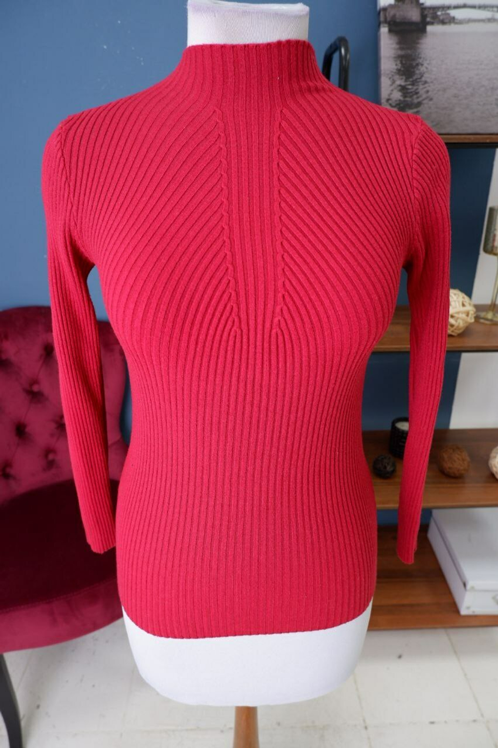 Джемпер трикотажный 42 размер