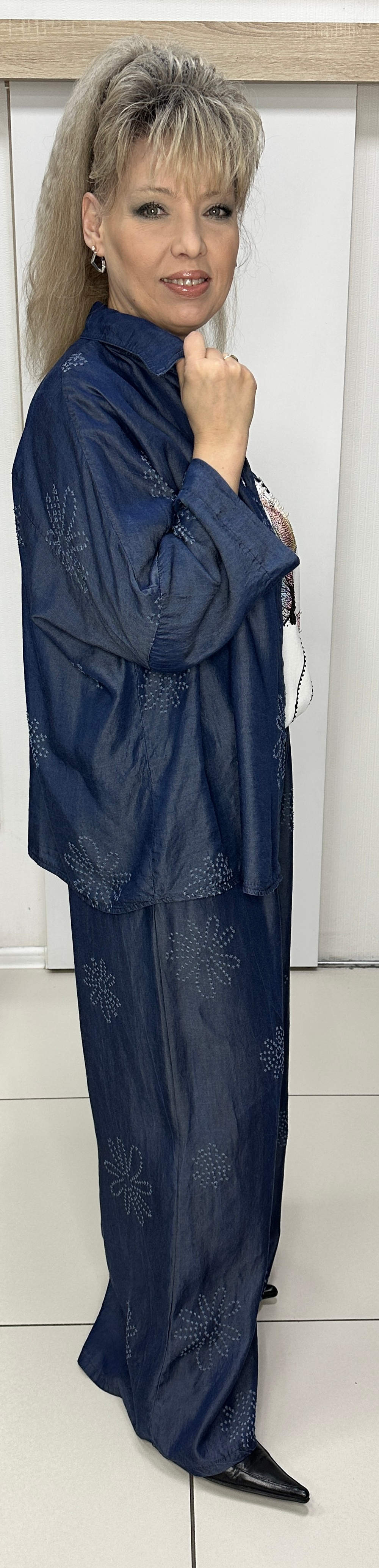 Брючный итальянский костюм из тенселя