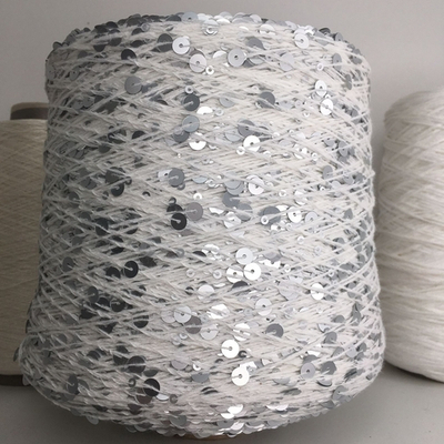 GLAMOUR; 100% хлопок, пайетки 3мм и 6мм; 240м/100гр.; цвет: белая нить, серебряные матовые пайетки, сатиновые. Есть мал. бобинка 50гр. S923