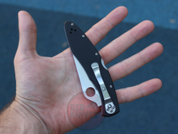 Spyderco Police с черным клинком реплика