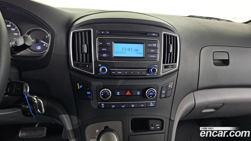 Hyundai The New Grand Starex Wagon 12인승 (01.2020)