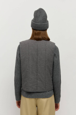 Жилет стеганый из фланели