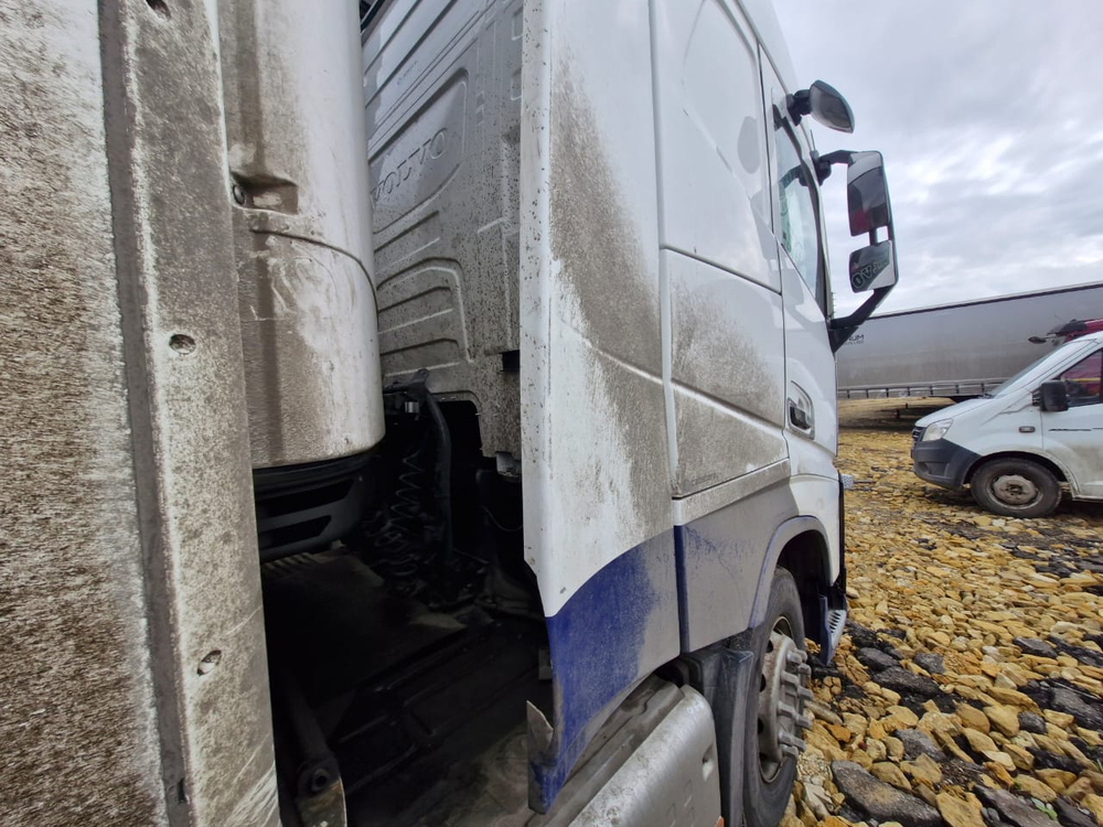 Volvo FH 4x2 Седельный тягач FH 42 T (Дизельный, 12,8 л, 510 л.с., АТ)