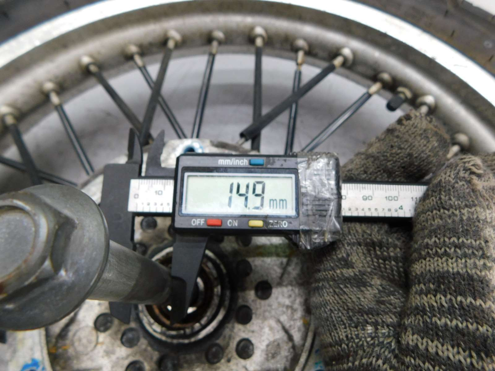 Колесо переднее Yamaha R18х1,85