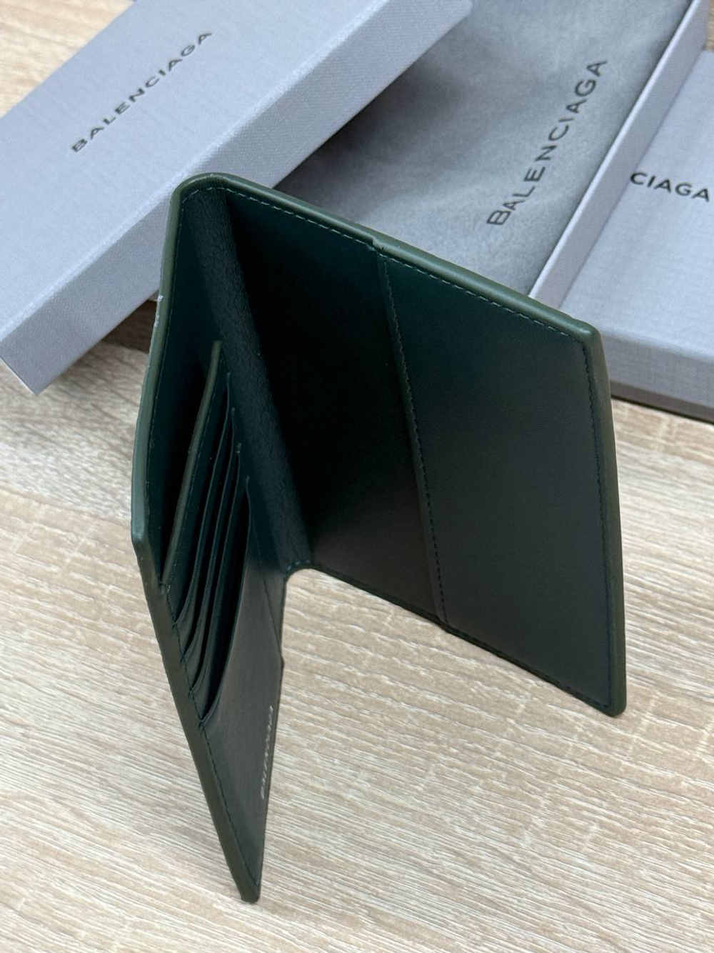Обложка на паспорт Balenciaga