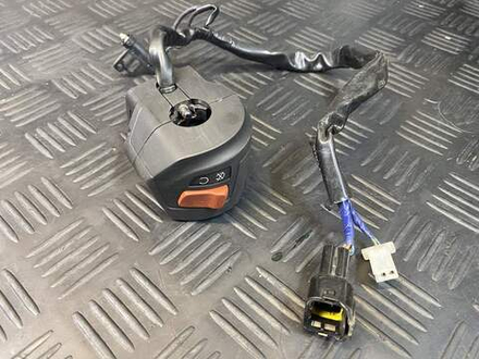 Пульт правый KTM 250 Duke 2020