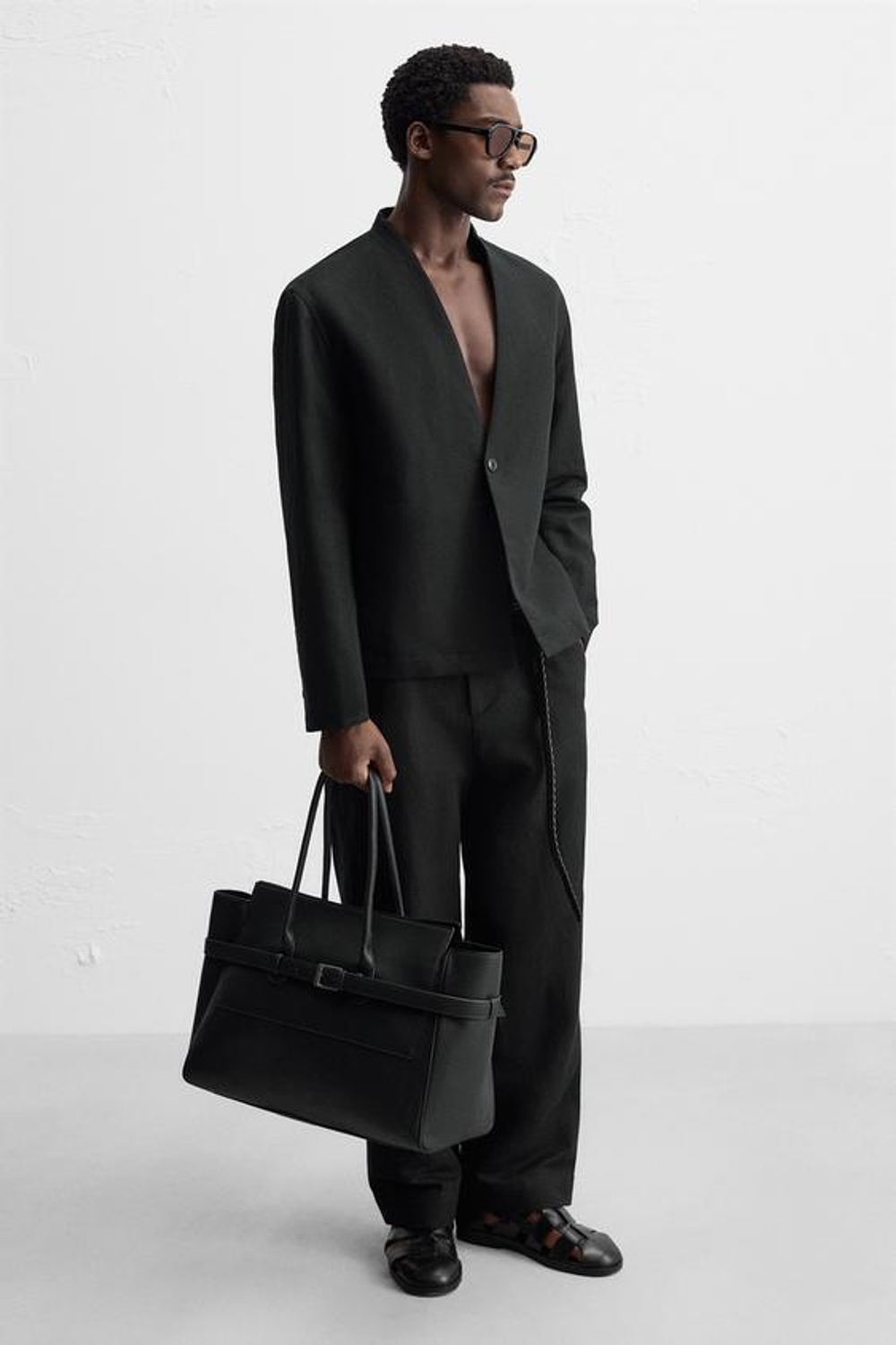 ZARA СУМКА С РЕМНЕМ, ЧЕРНЫЙ