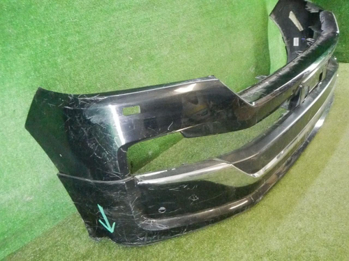 Бампер передний Toyota Land Cruiser 200 (2015-2021) Executive Lounge