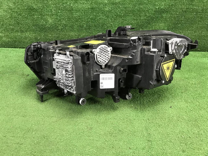 Фара правая BMW X5 G05 X6 G06 18-23 Laser В сборе