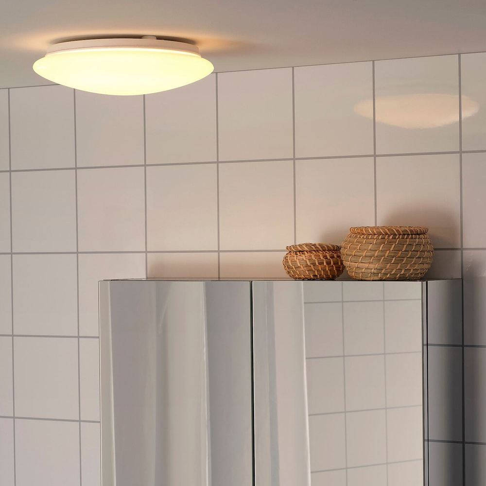 IKEA BARLAST  (ИКЕА БАРЛАСТ)  -  Светодиодный потолочный/настенный светильник, белый, 25 см