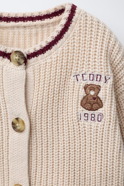 ZARA ВЯЗАНЫЙ КАРДИГАН В СТИЛЕ ВАРСИТИ С ВЫШИВКОЙ В ВИДЕ МЕДВЕДЯ, СЛОНОВАЯ КОСТЬ