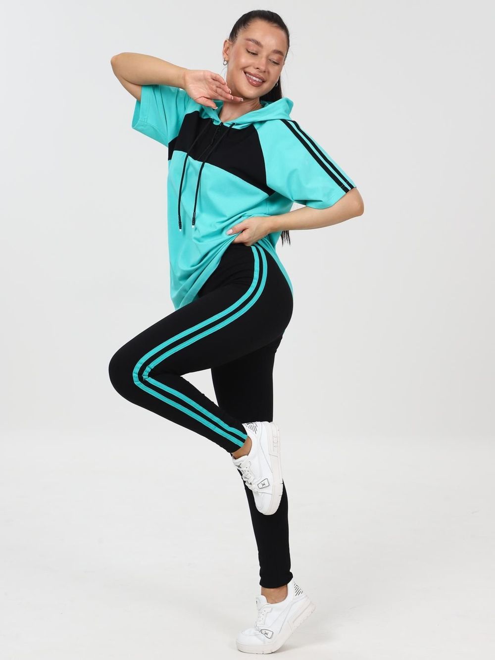 Стрейчинг - костюм ментол Iv-capriz