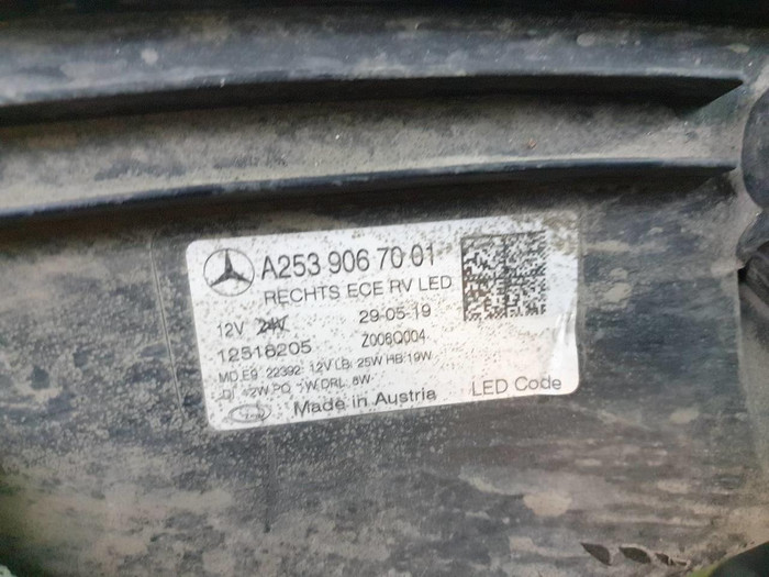 Фара правая Mercedes GLC X253 (2019-2022) LED