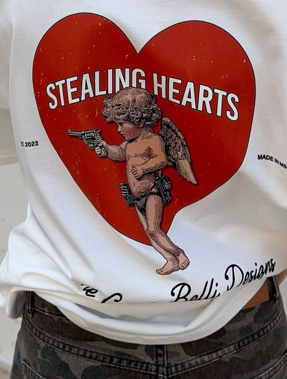 Футболка Stealing Hearts молочная