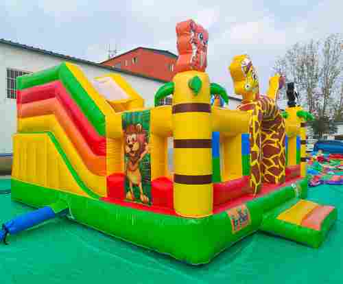 Коммерческий надувной батут «Сафари-экскурсия 3», 5x5x2.8 м.