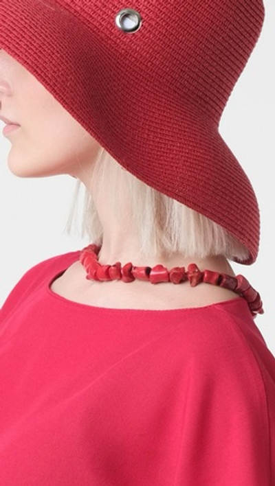 Бусы /коралл