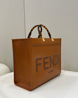 Fendi Sunshine Medium 35 cm