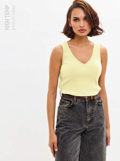 Топ-лапша под пиджак с глубоким V-вырезом