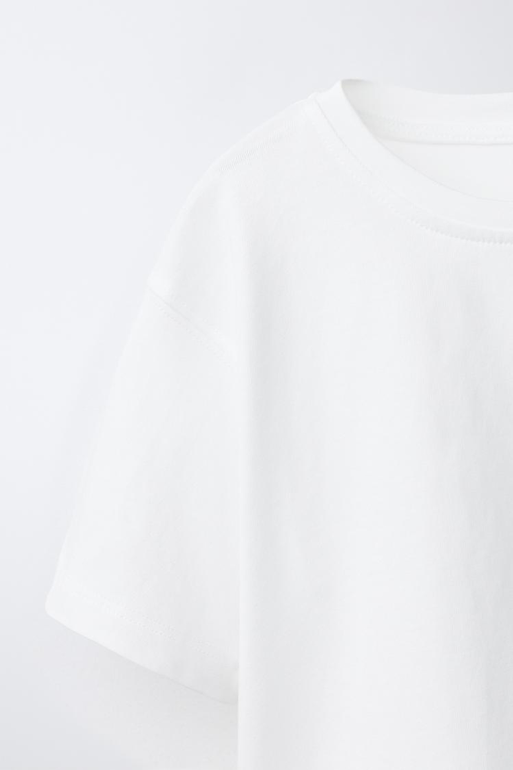 ZARA КОМБИНИРОВАННАЯ ФУТБОЛКА С КРУЖЕВОМ, БЕЛЫЙ