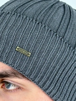 шапка вязаная теплая с отворотом стильная