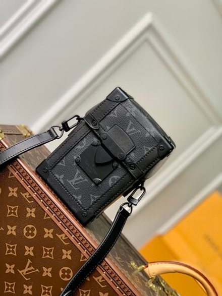 Louis Vuitton Vertical Trunk Wearable Wallet