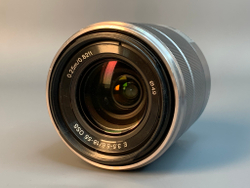 Sony 18-55mm 3.5-5.6 E OSS